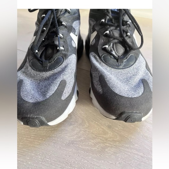 Men’s Size 9 - Nike Air Max 270 React Op-Art Optical Black/Gray Running Sneaker - Picture 4 of 9